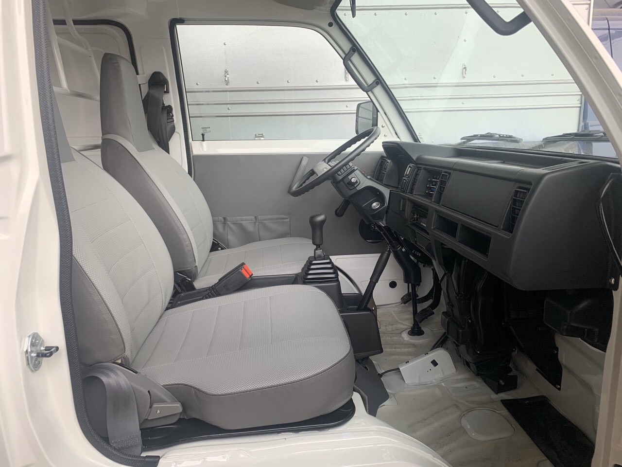 Xe tải van suzuki 2 chỗ 2