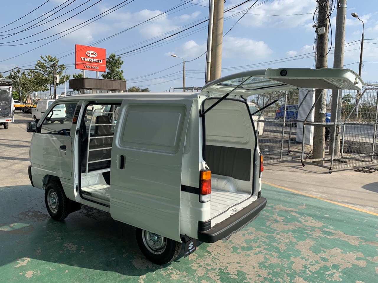 Xe tải van suzuki 2 chỗ 7